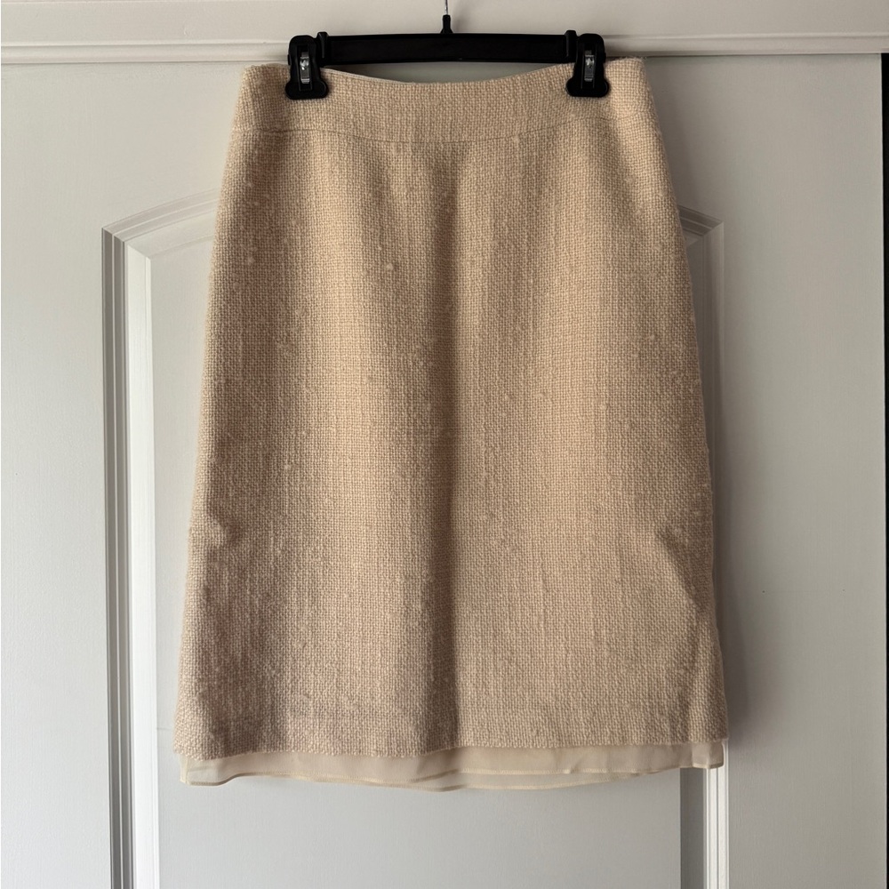 Banana Republic - Cream Skirt